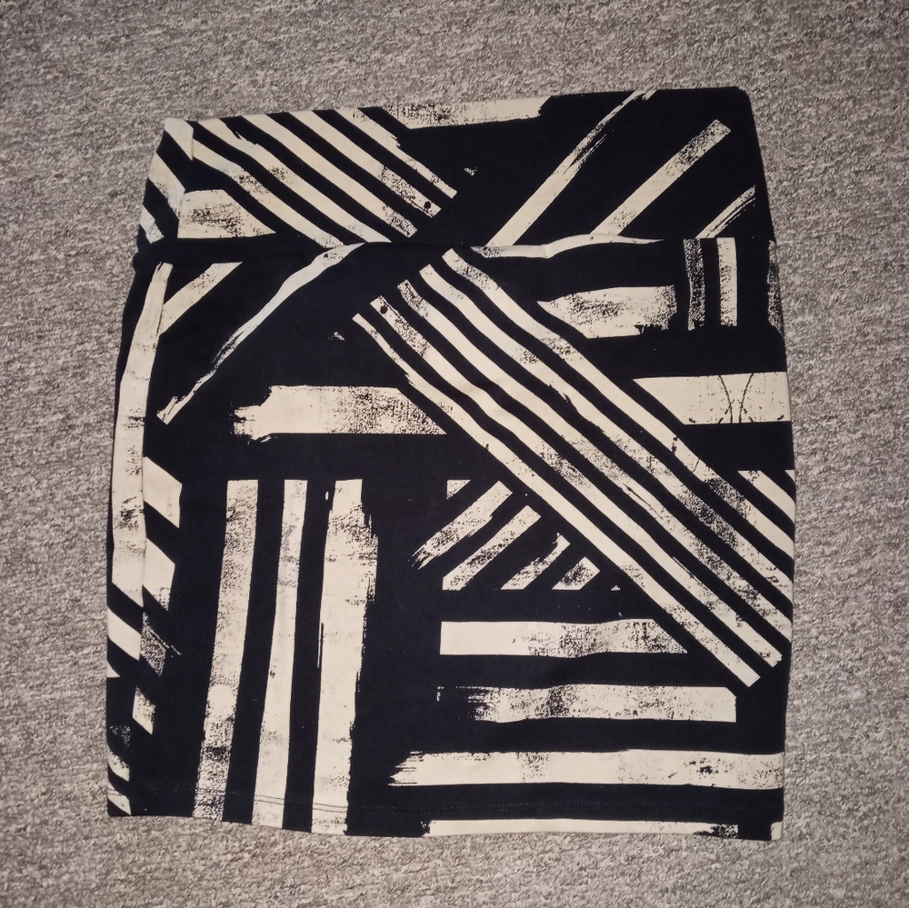 Decree black cotton geometric print bodycon skirt size large